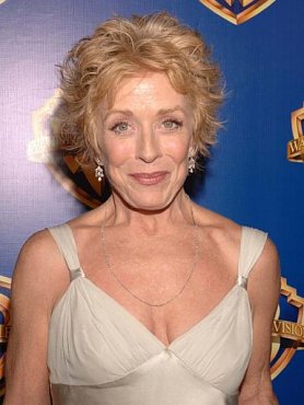 Clique na imagem para uma verso maior

Nome:	         Holland Taylor.jpg
Visualizaes:	16
Tamanho: 	35,1 KB
ID:      	1694