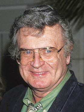 Clique na imagem para uma verso maior

Nome:	         charles nelson reilly.jpg
Visualizaes:	7
Tamanho: 	91,5 KB
ID:      	42451