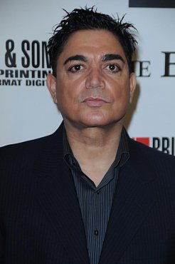 Clique na imagem para uma verso maior

Nome:	         Michael DeLorenzo.jpg
Visualizaes:	4
Tamanho: 	46,7 KB
ID:      	36295