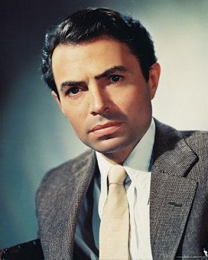 Clique na imagem para uma verso maior

Nome:	         jamesmason.jpg
Visualizaes:	33
Tamanho: 	27,0 KB
ID:      	5857