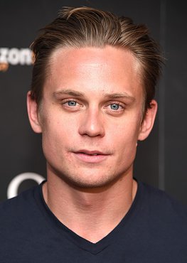 Clique na imagem para uma verso maior

Nome:	         Billy-Magnussen.jpg
Visualizaes:	20
Tamanho: 	53,8 KB
ID:      	36193