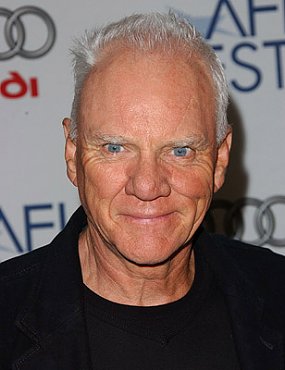 Clique na imagem para uma verso maior

Nome:	         malcolmmcdowell.jpg
Visualizaes:	712
Tamanho: 	43,8 KB
ID:      	3231